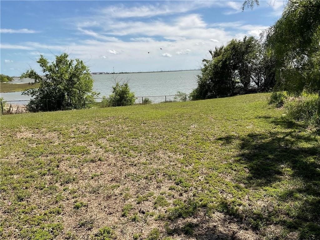 0.34 acres in San Patricio County