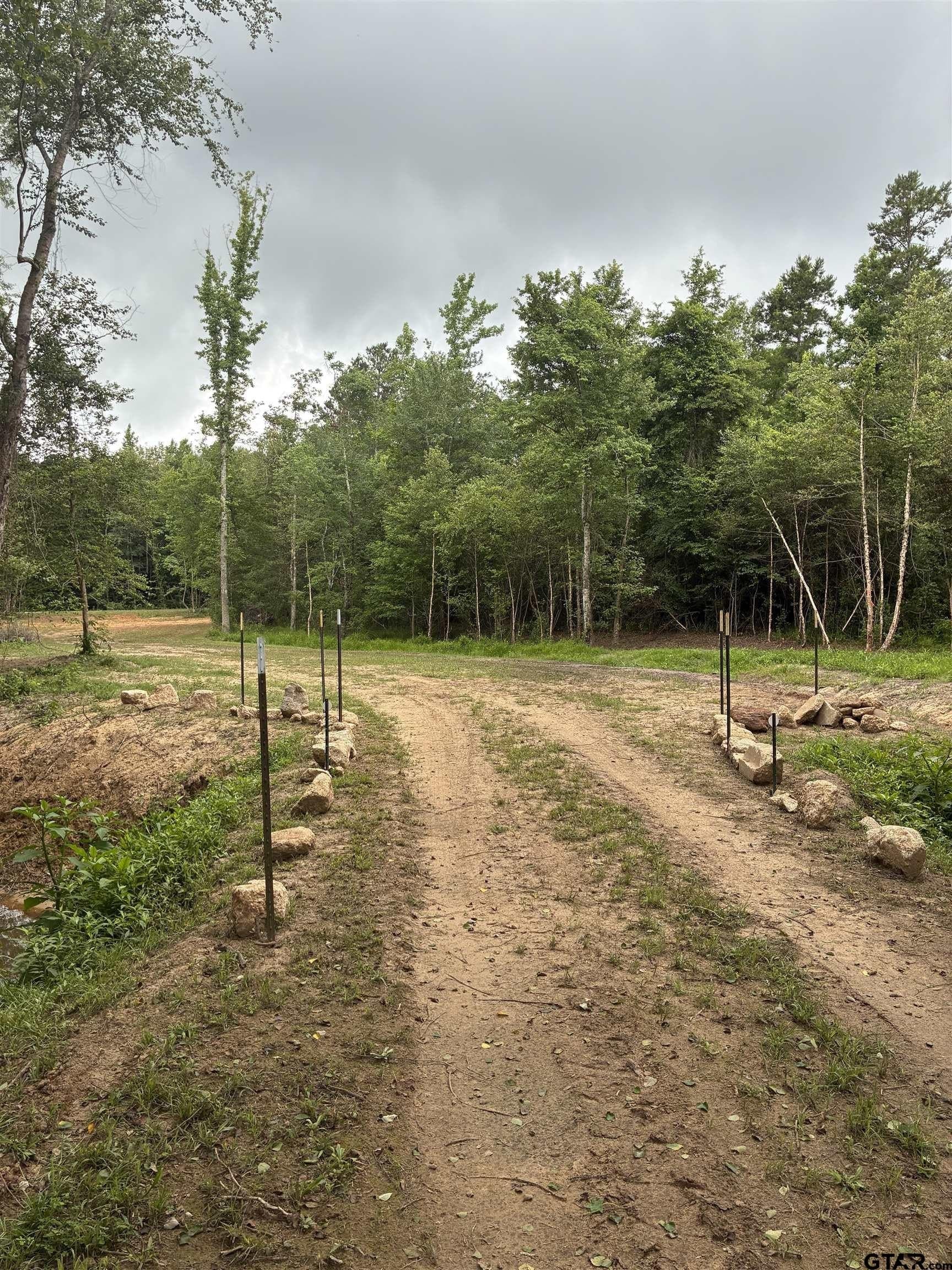 14 acres in Smith County