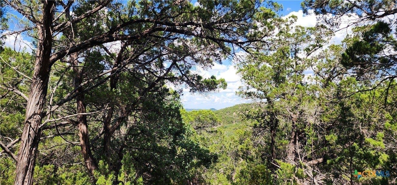 5.32 acres in Bandera County