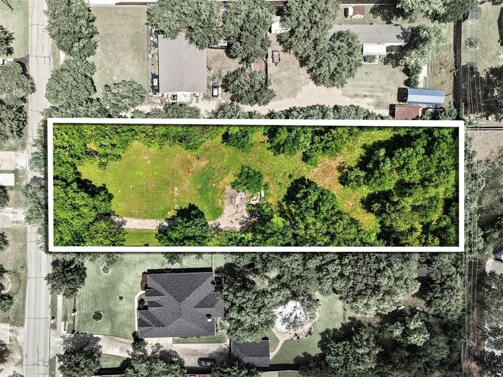 0.86 acres in Tarrant County