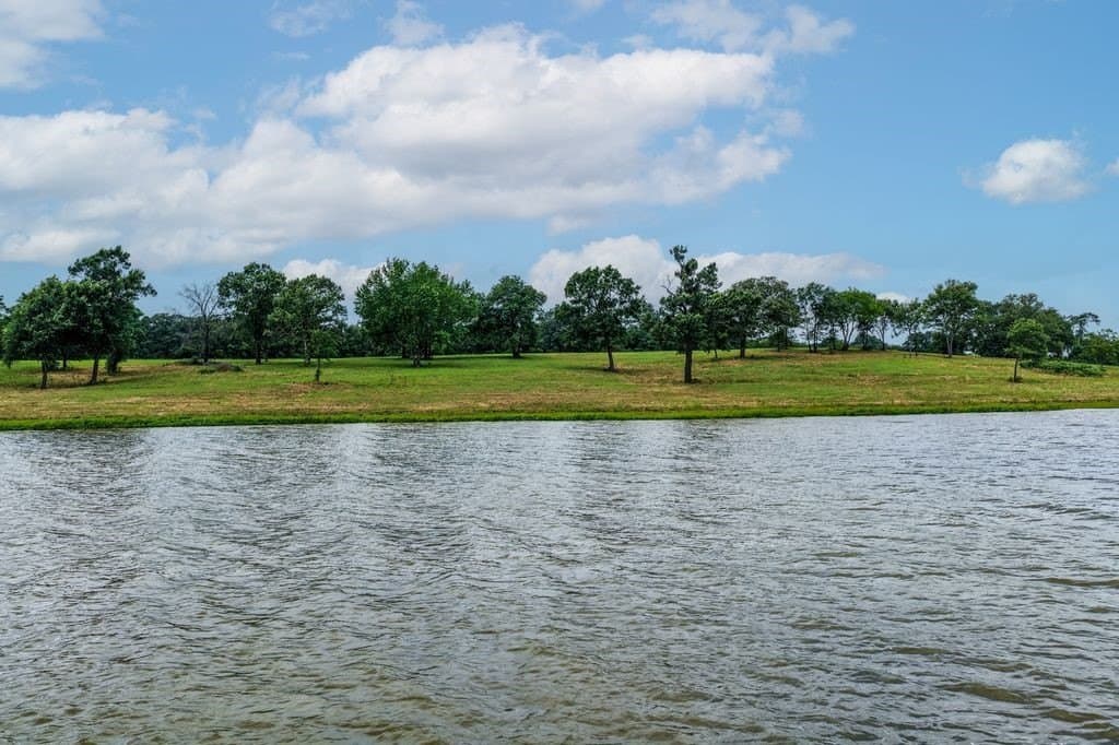 1.32 acres in Rains County