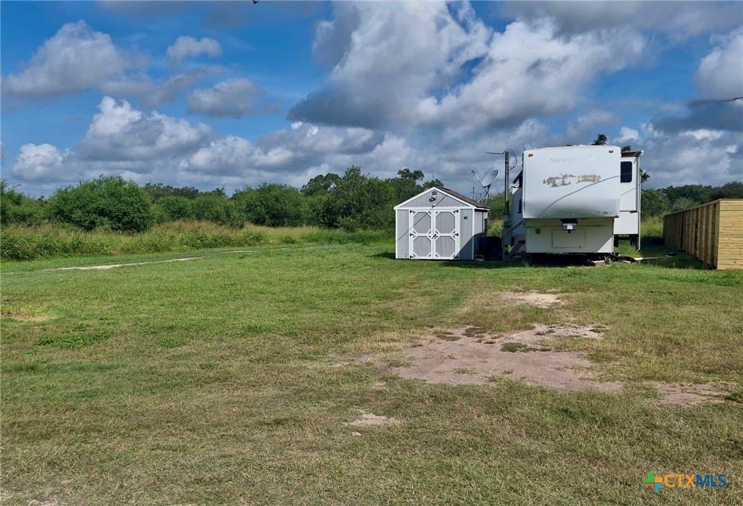 0.31 acres in DeWitt County