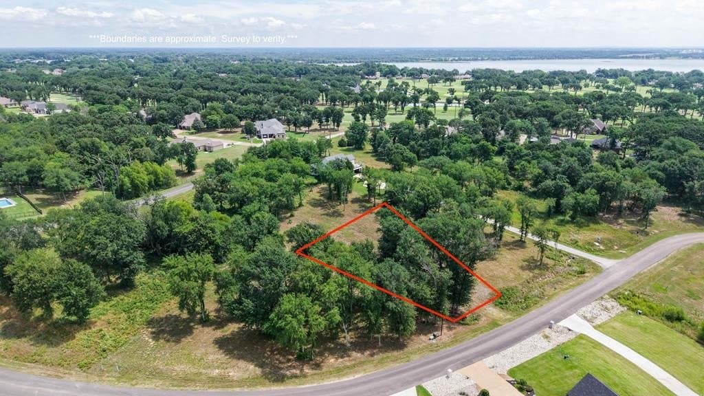 0.73 acres in Kaufman County