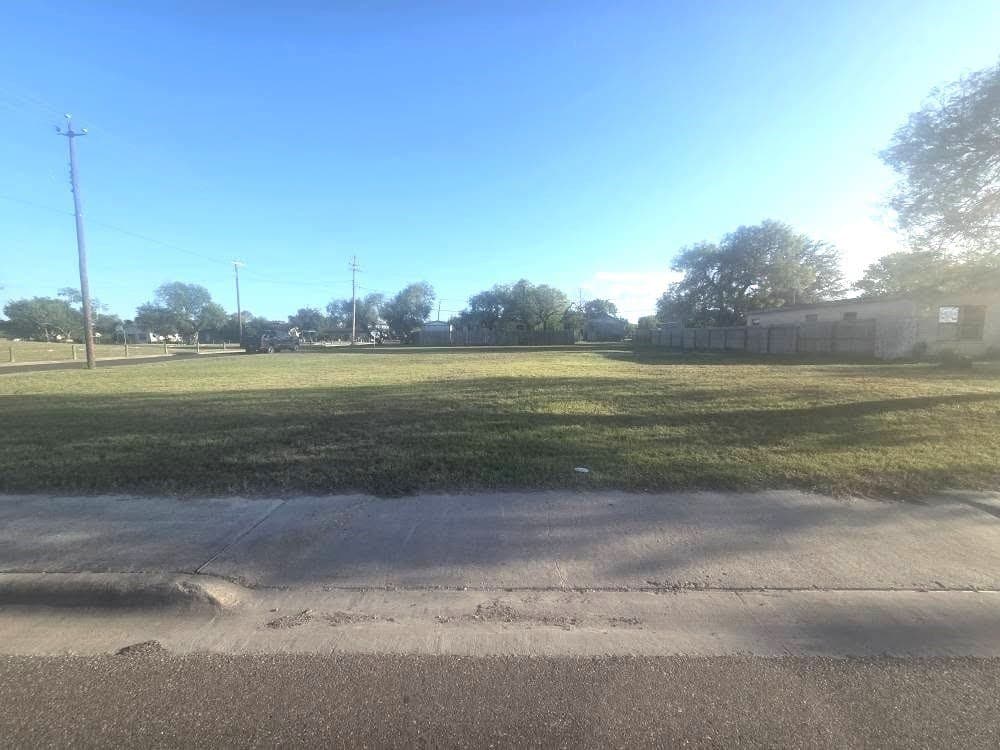0.31 acres in Kleberg County