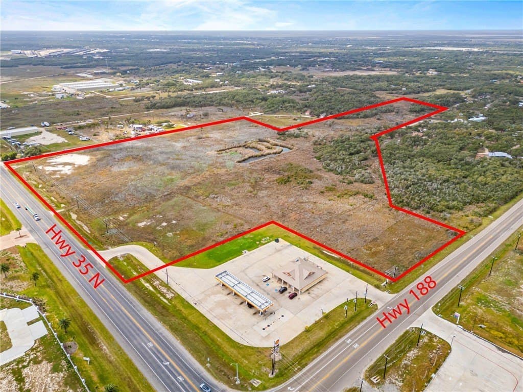 27.83 acres in Aransas County