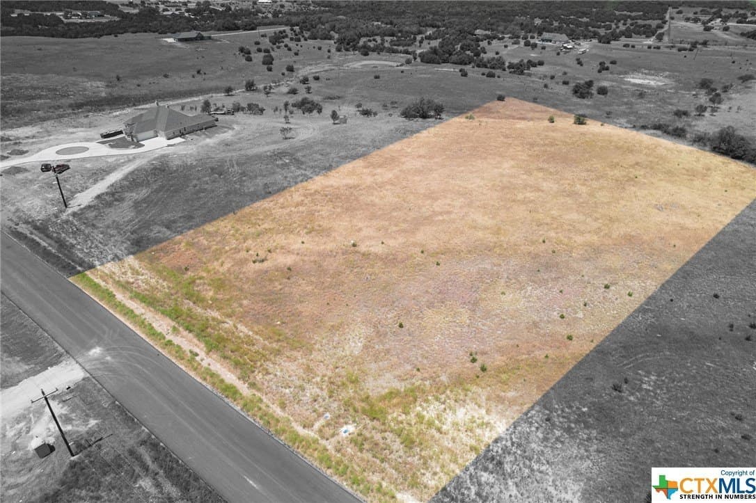 3.74 acres in Coryell County