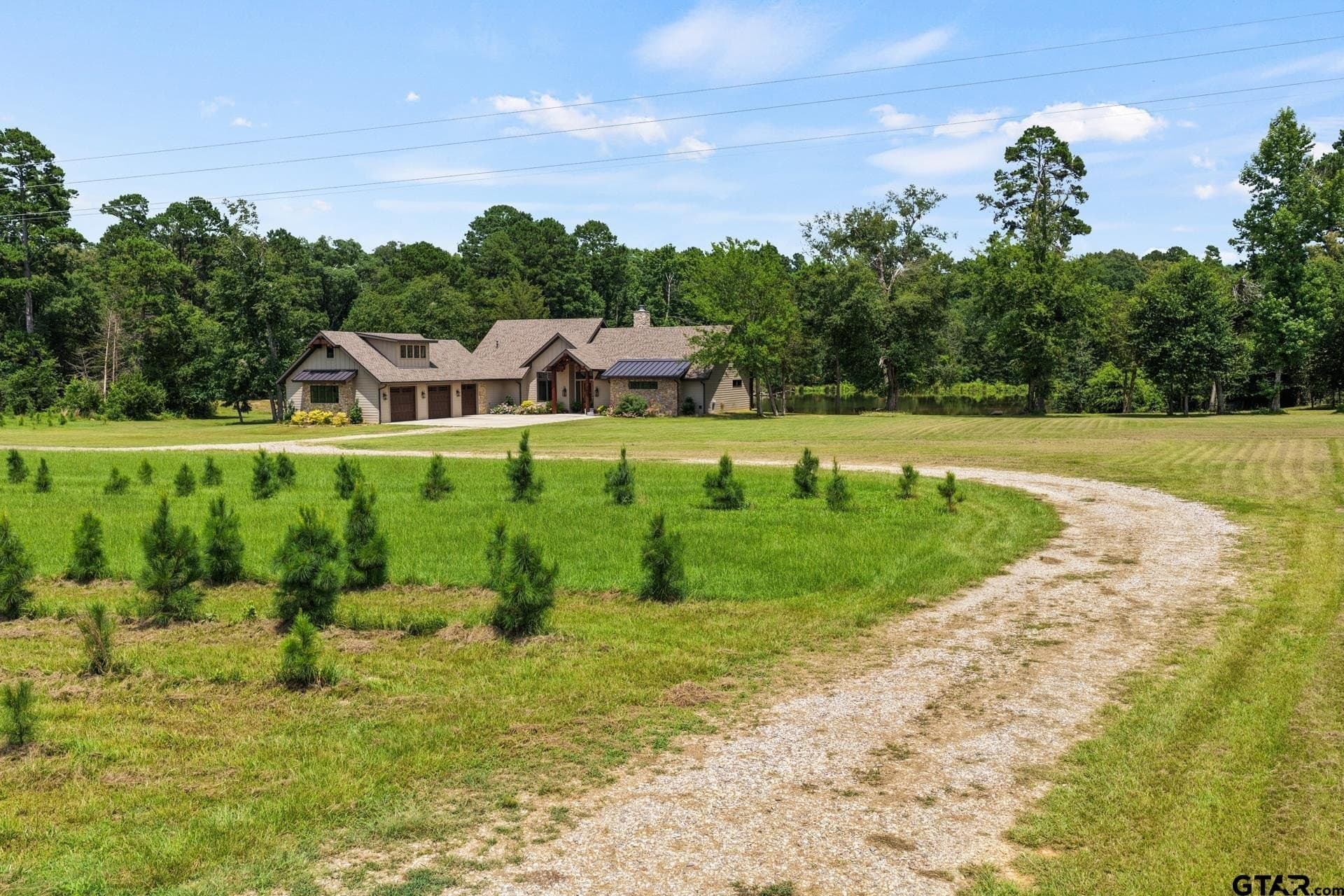 49.6 acres in Upshur County