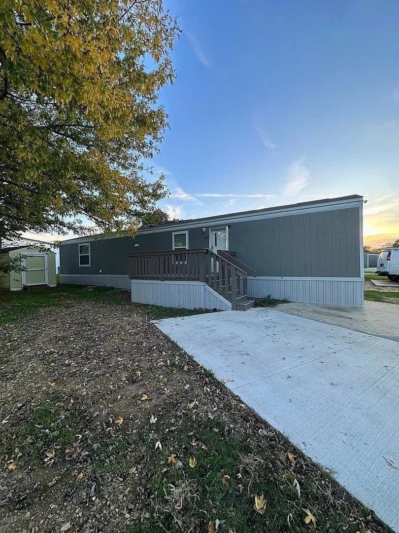 2800 Fort Worth Drive