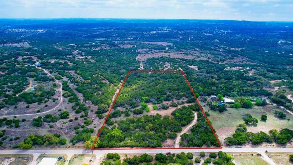 10 acres in Blanco County