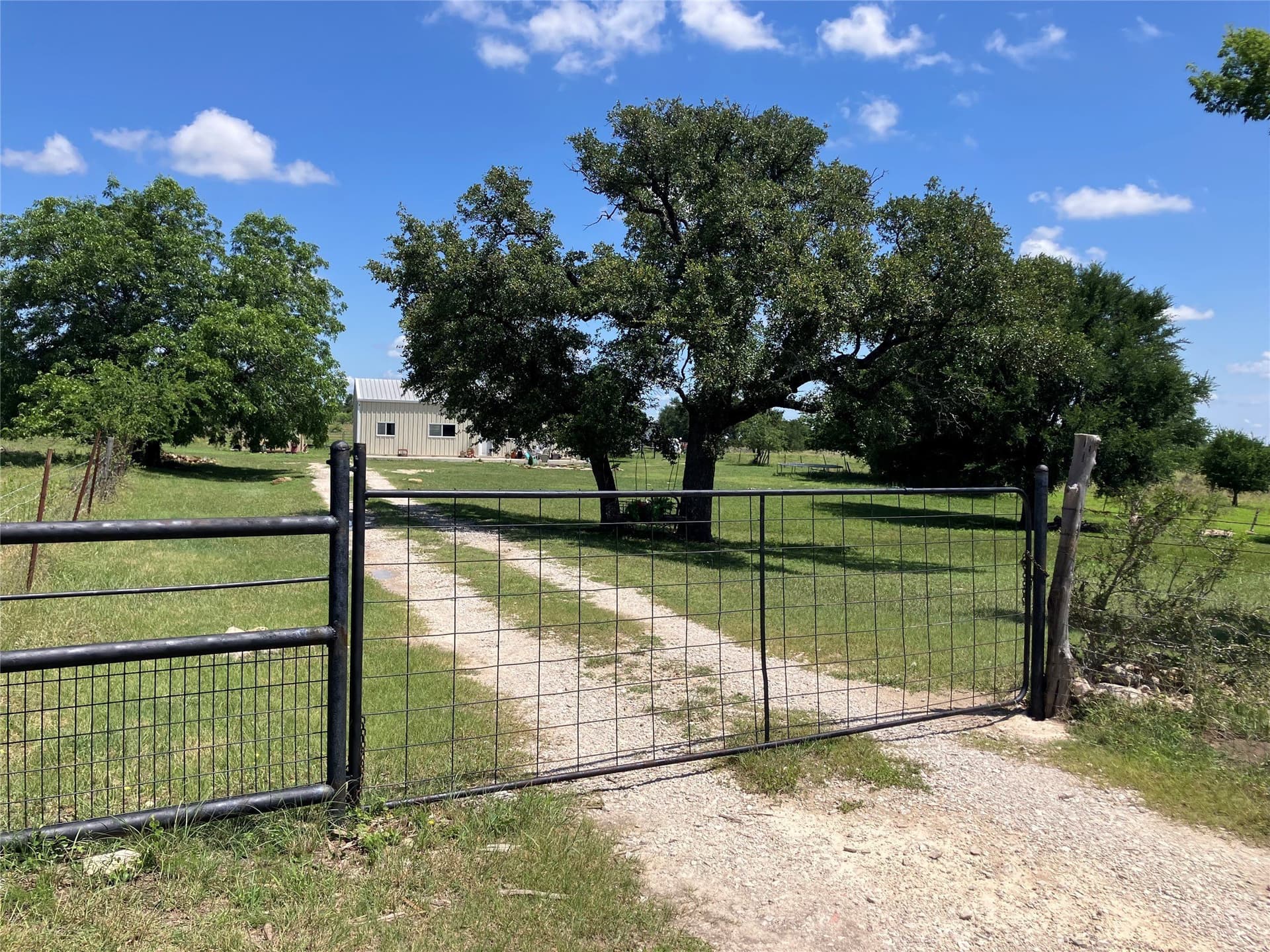 12 acres in Mills County