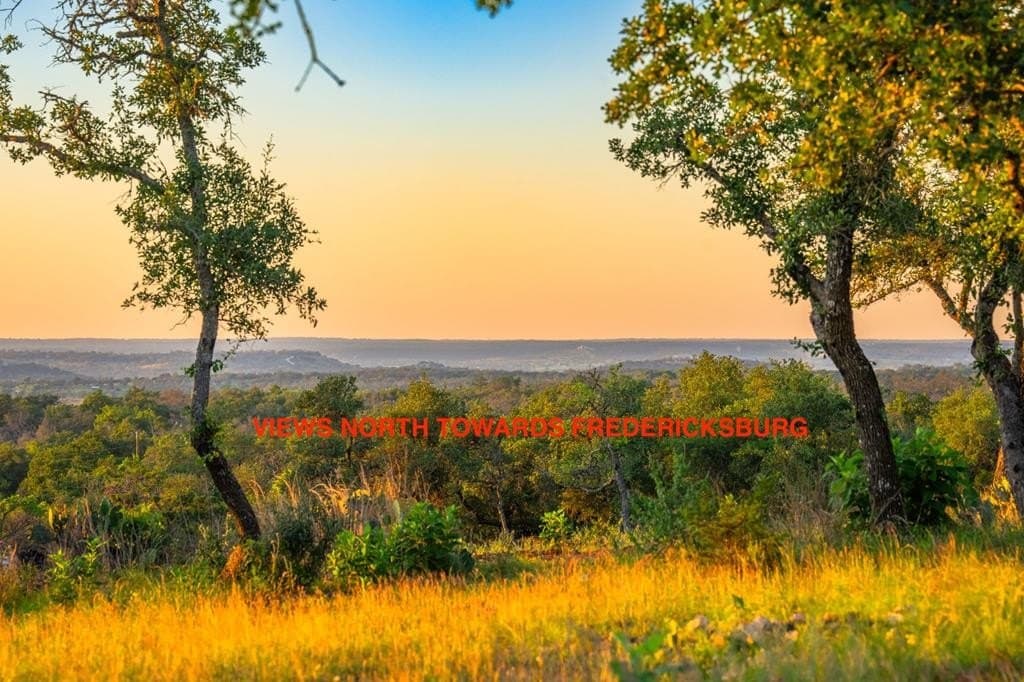 22.37 acres in Kerr County