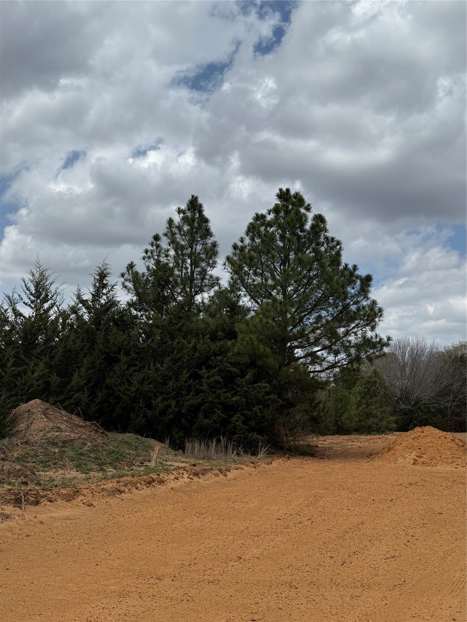 2.08 acres in Johnson County