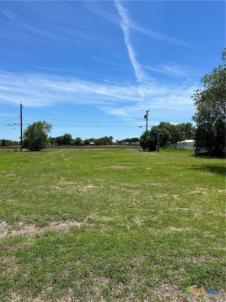0.33 acres in Calhoun County