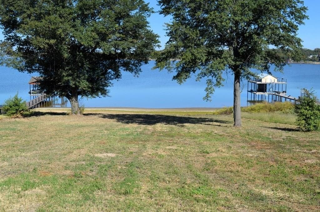 0.45 acres in Kaufman County