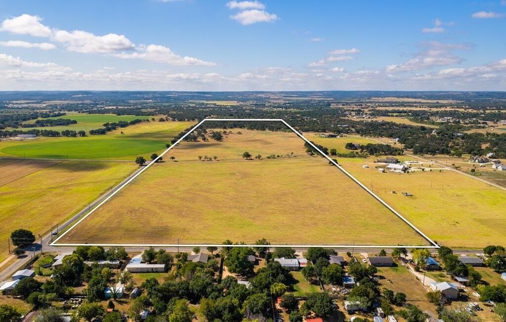 99.79 acres in Gillespie County