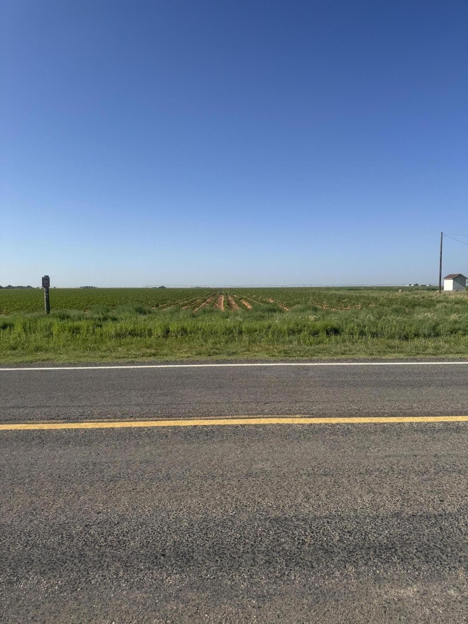 2 acres in Lynn County