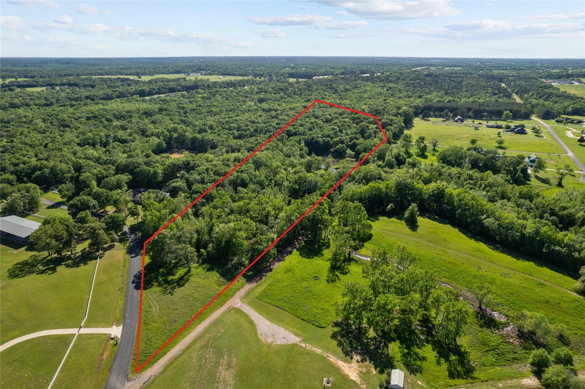 10.31 acres in Smith County