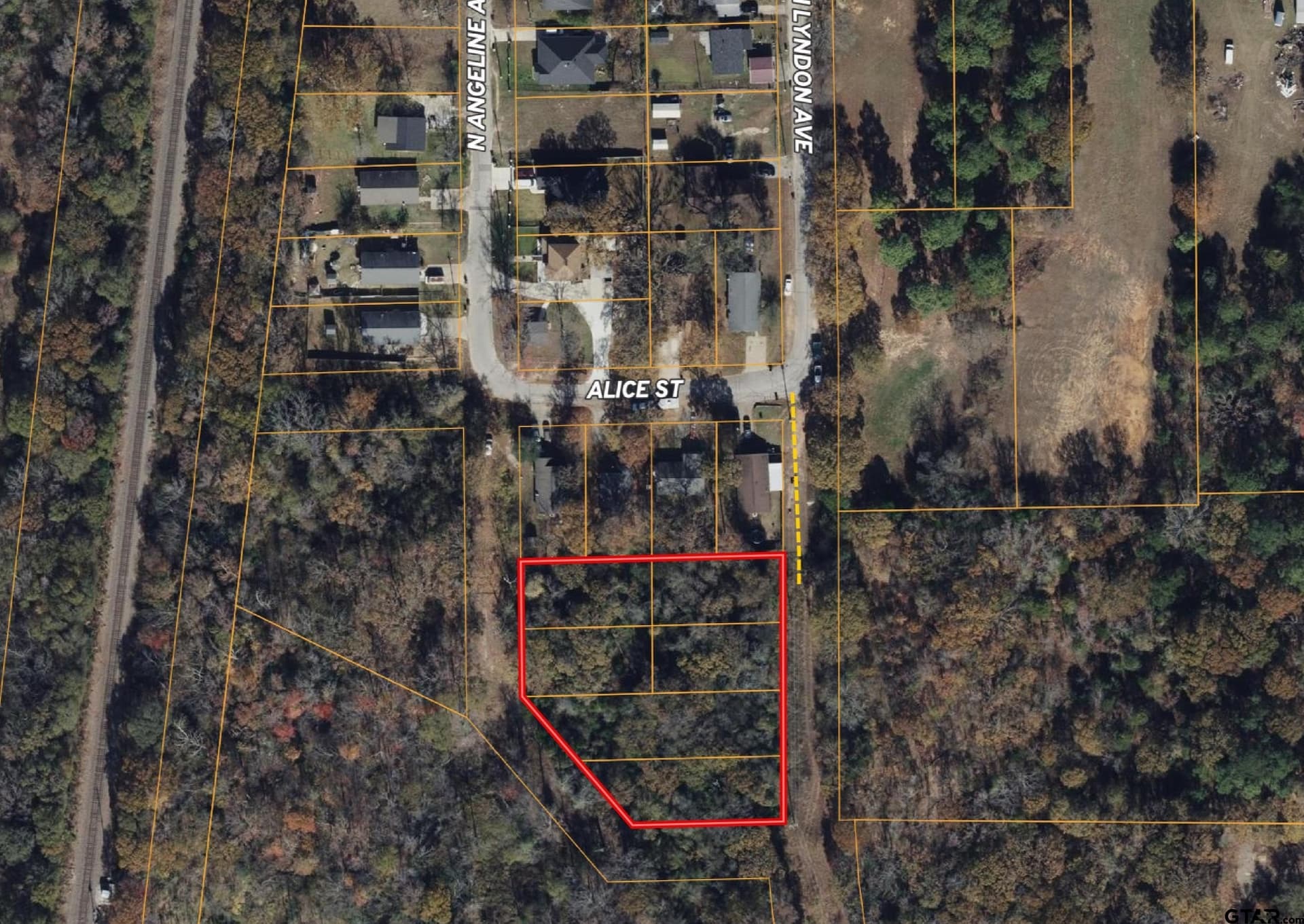 1.15 acres in Smith County