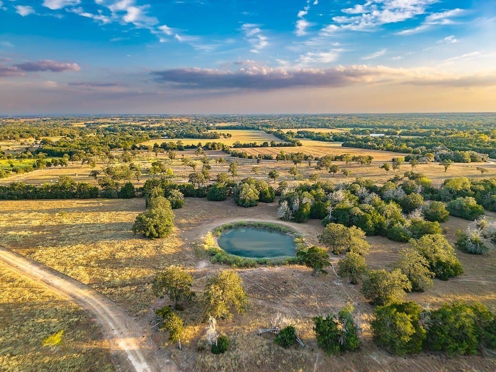 58.37 acres in Fayette County