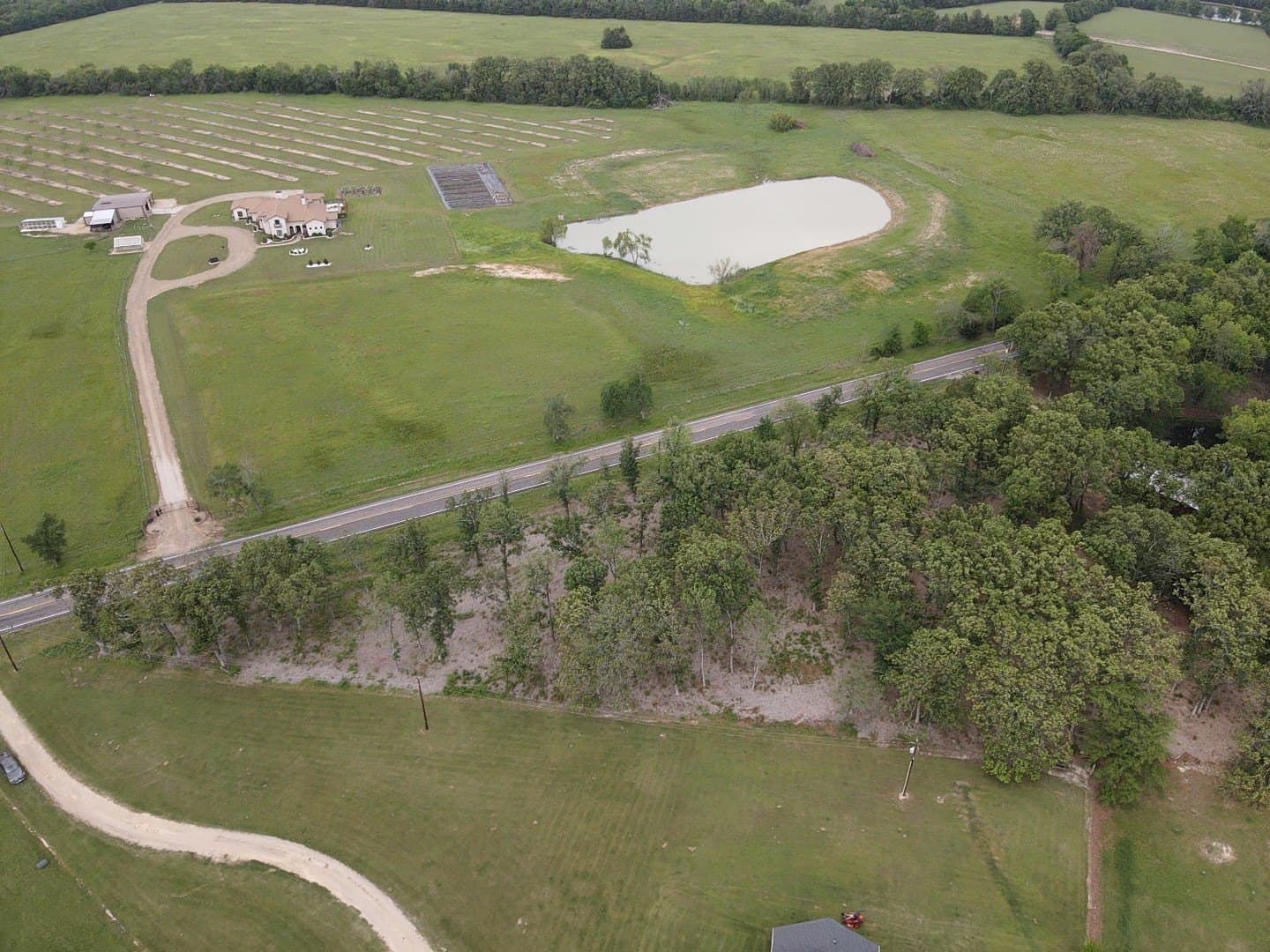 2.76 acres in Lamar County