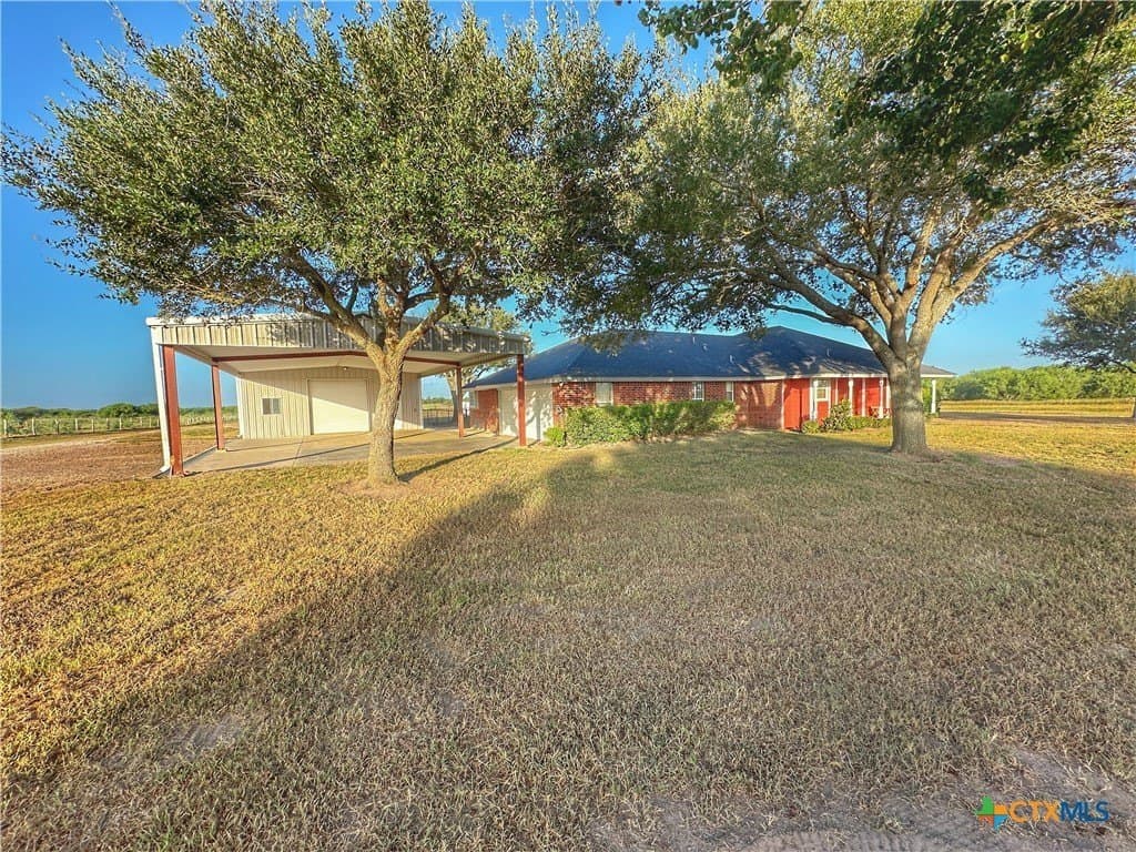 11.15 acres in Victoria County
