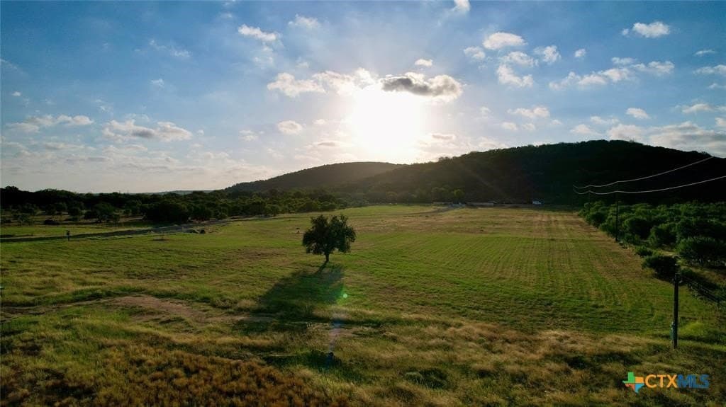 1.45 acres in Burnet County