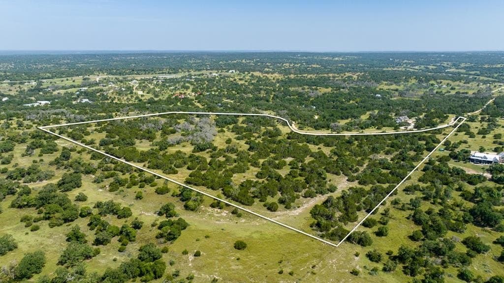 35.4 acres in Gillespie County