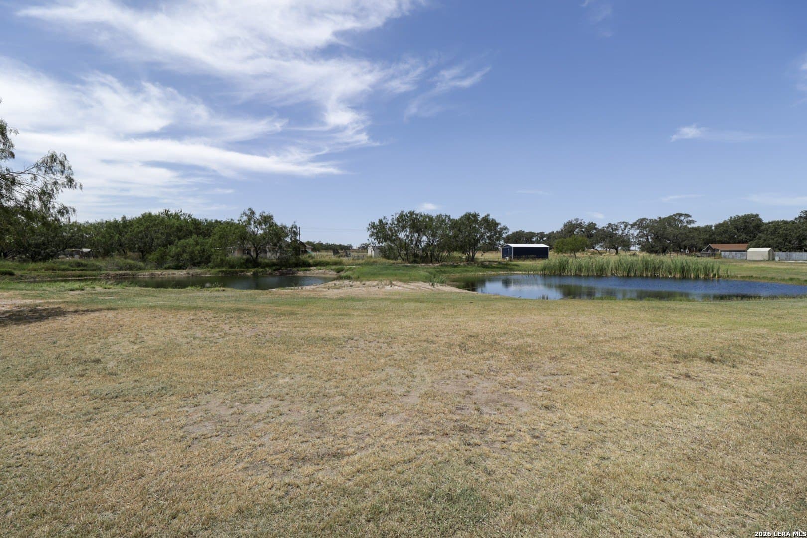 2 acres in Atascosa County