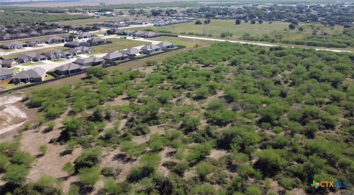 46.83 acres in Victoria County
