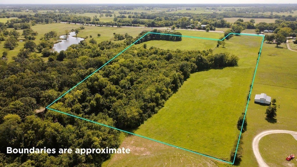 14.03 acres in Hopkins County