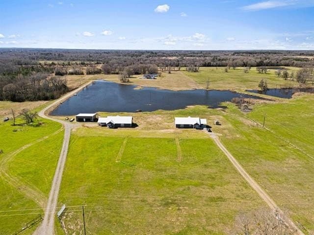 16.25 acres in Camp County