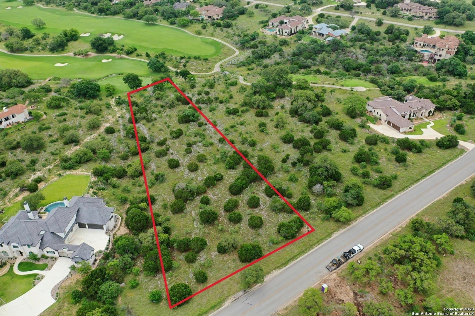 1.74 acres in Kendall County