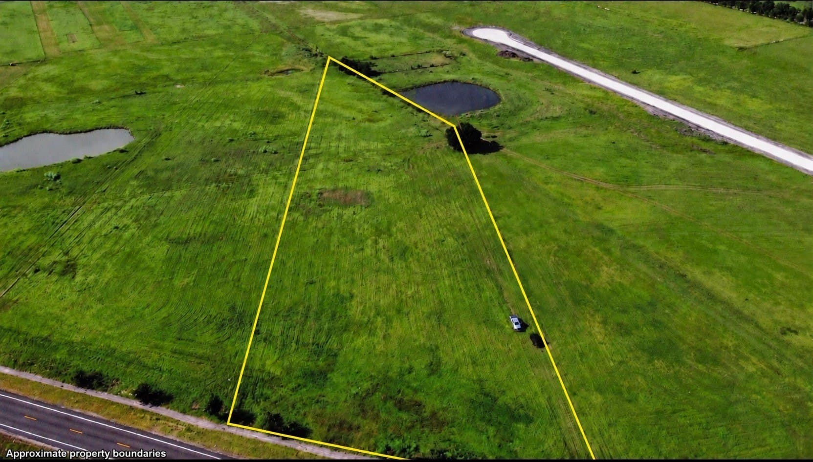 3.79 acres in Navarro County