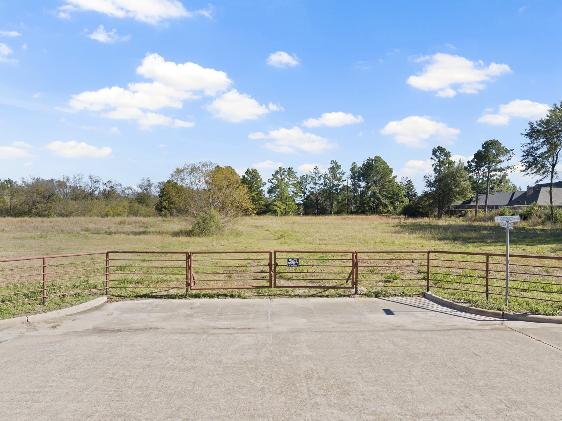 17 acres in Hopkins County