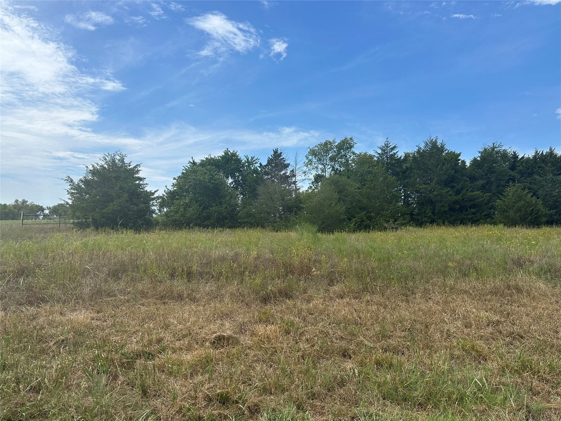 3.49 acres in Grayson County