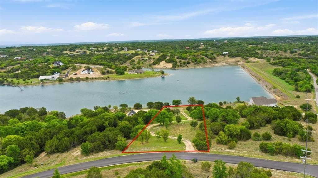1.01 acres in Erath County