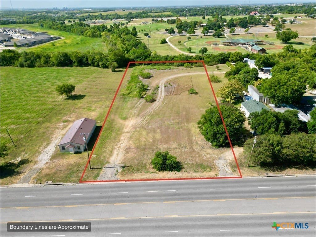 1.75 acres in Bell County