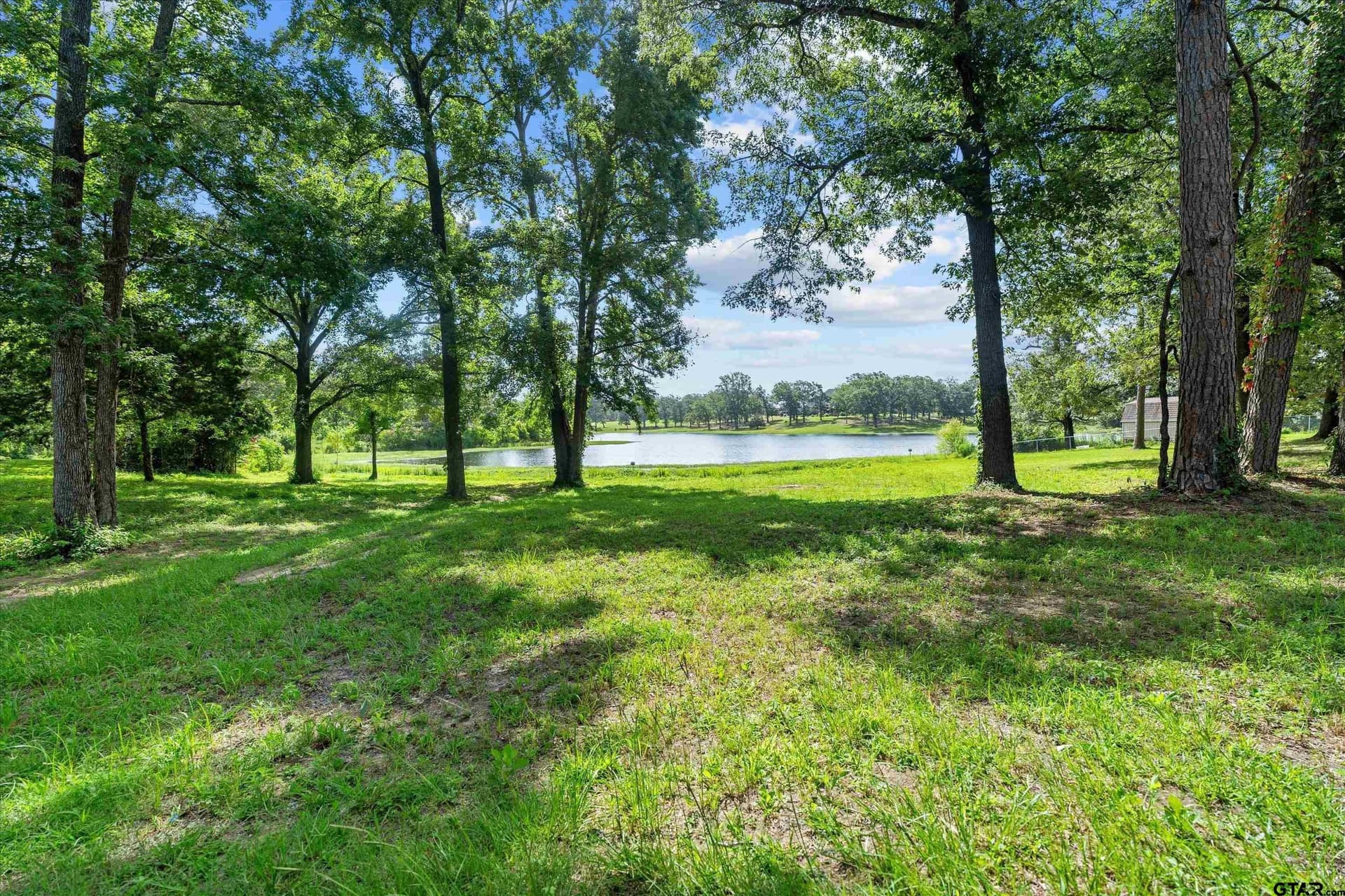 0.36 acres in Smith County