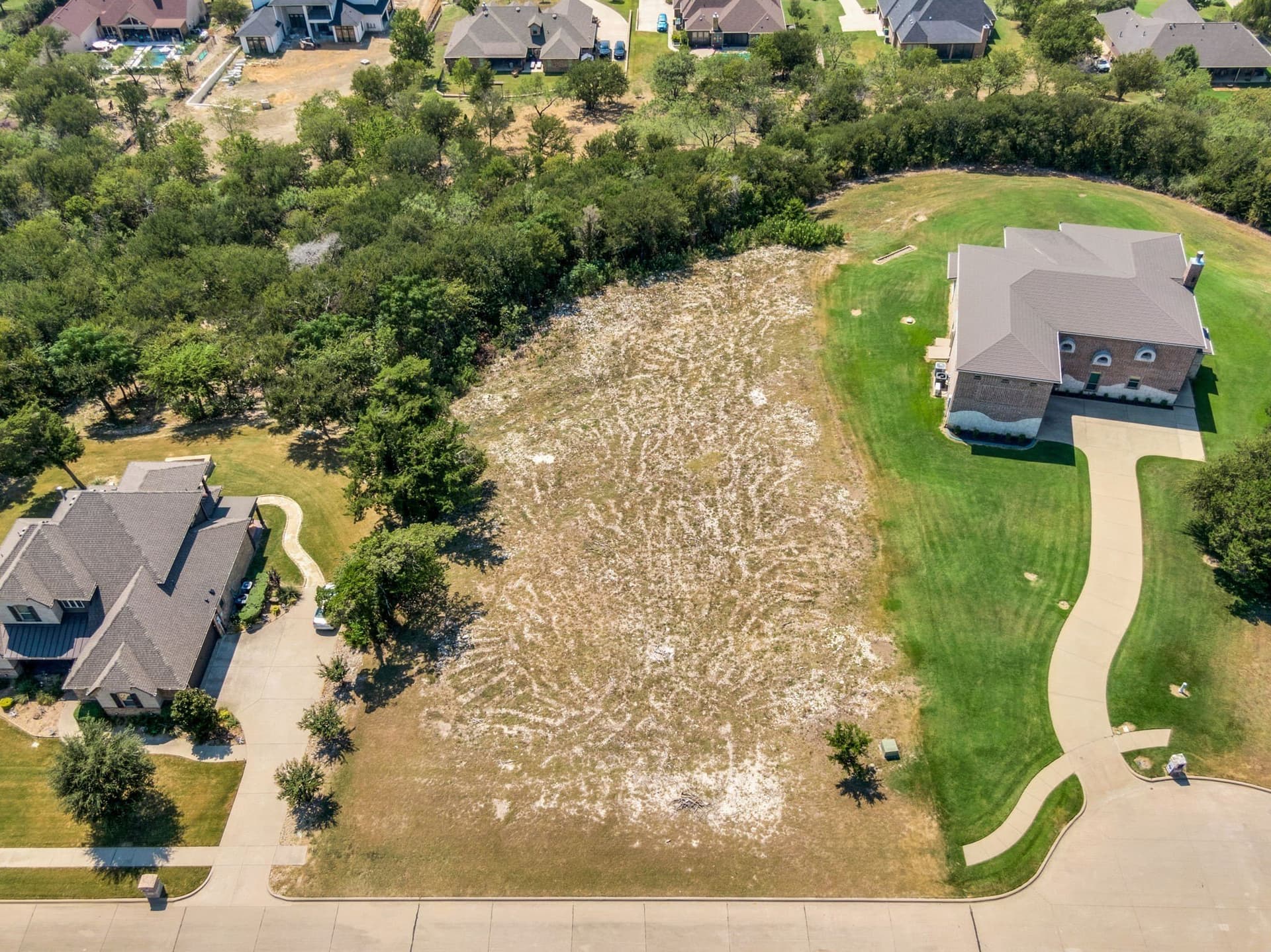 1.02 acres in Ellis County