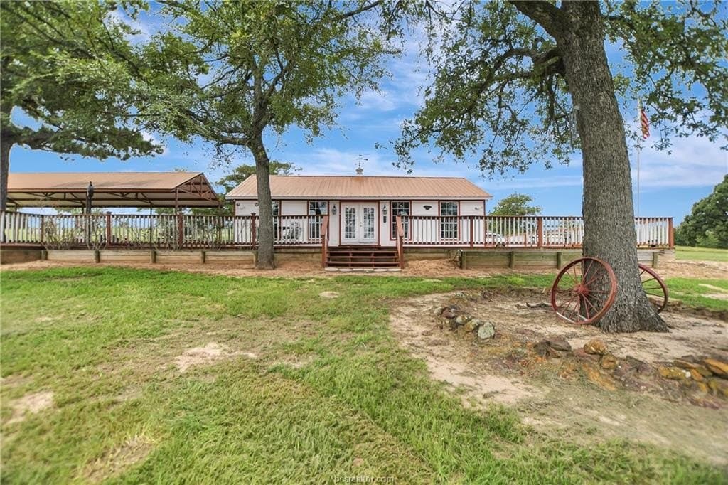 55 acres in Milam County