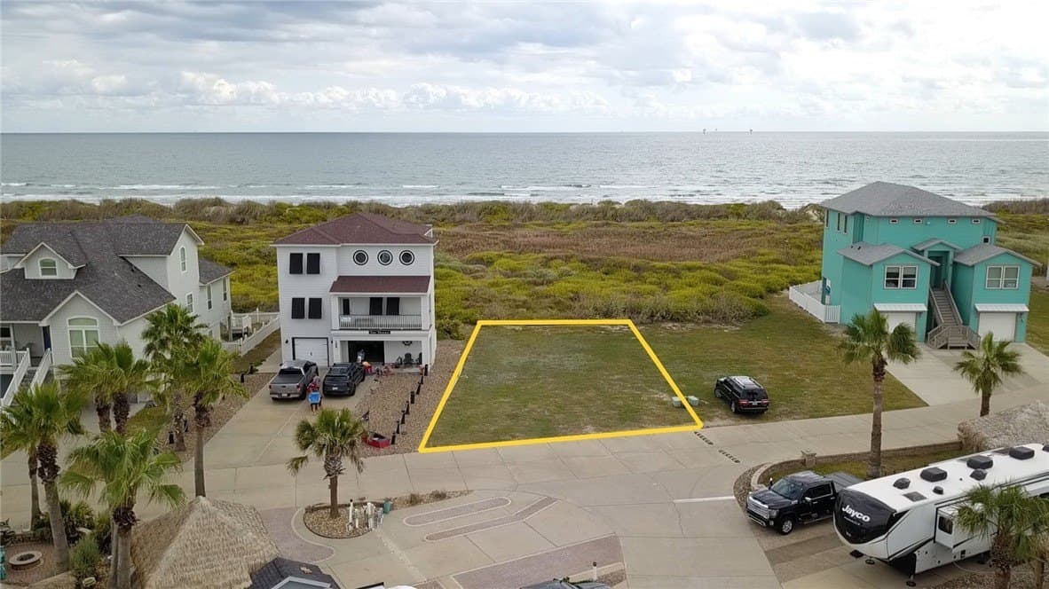 0.13 acres in Nueces County