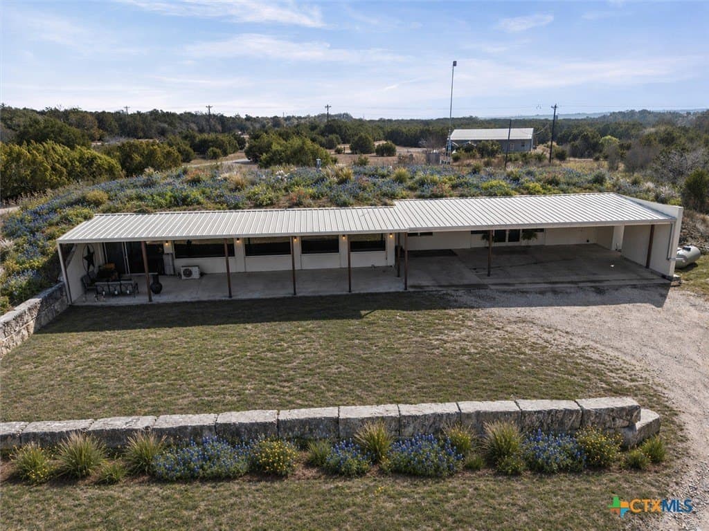 43.81 acres in Burnet County