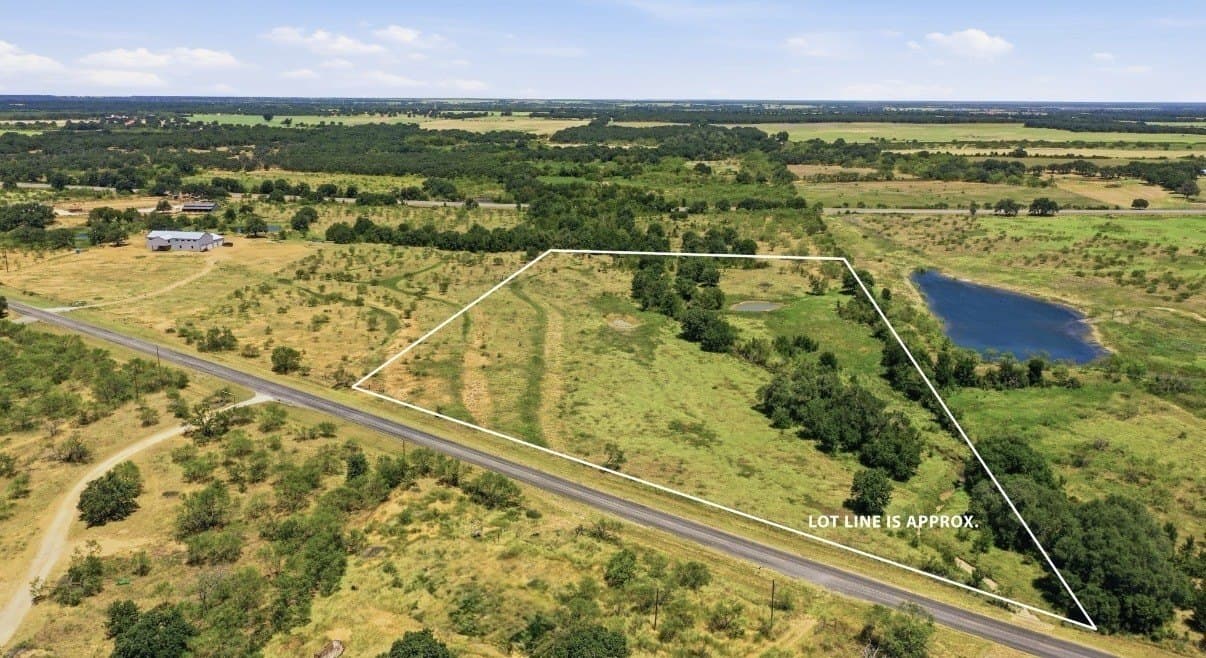 10.07 acres in Eastland County