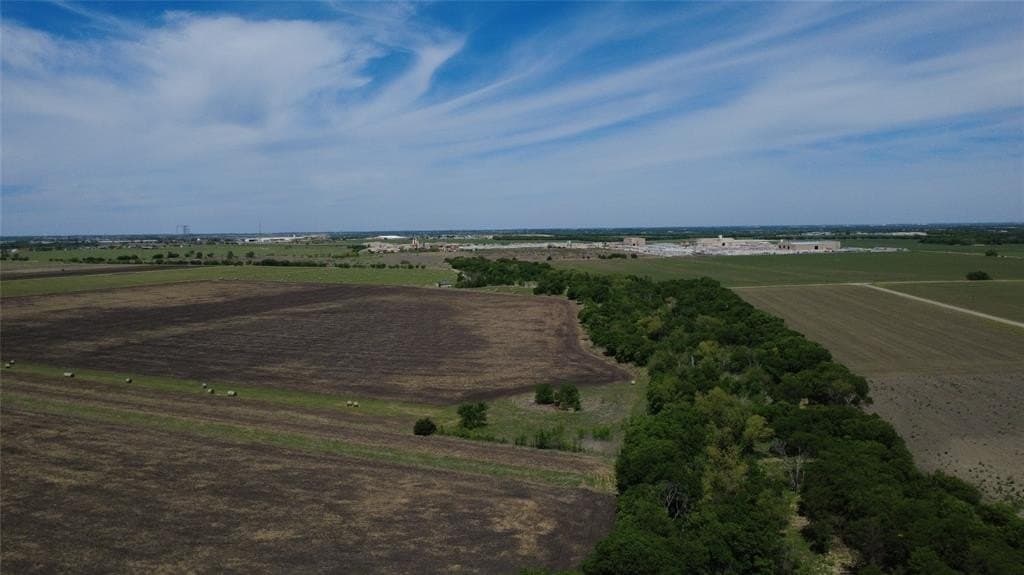 11 acres in Johnson County