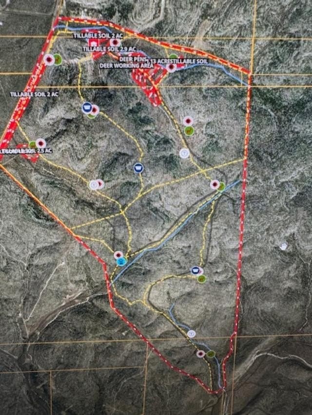 993.8 acres in Kinney County