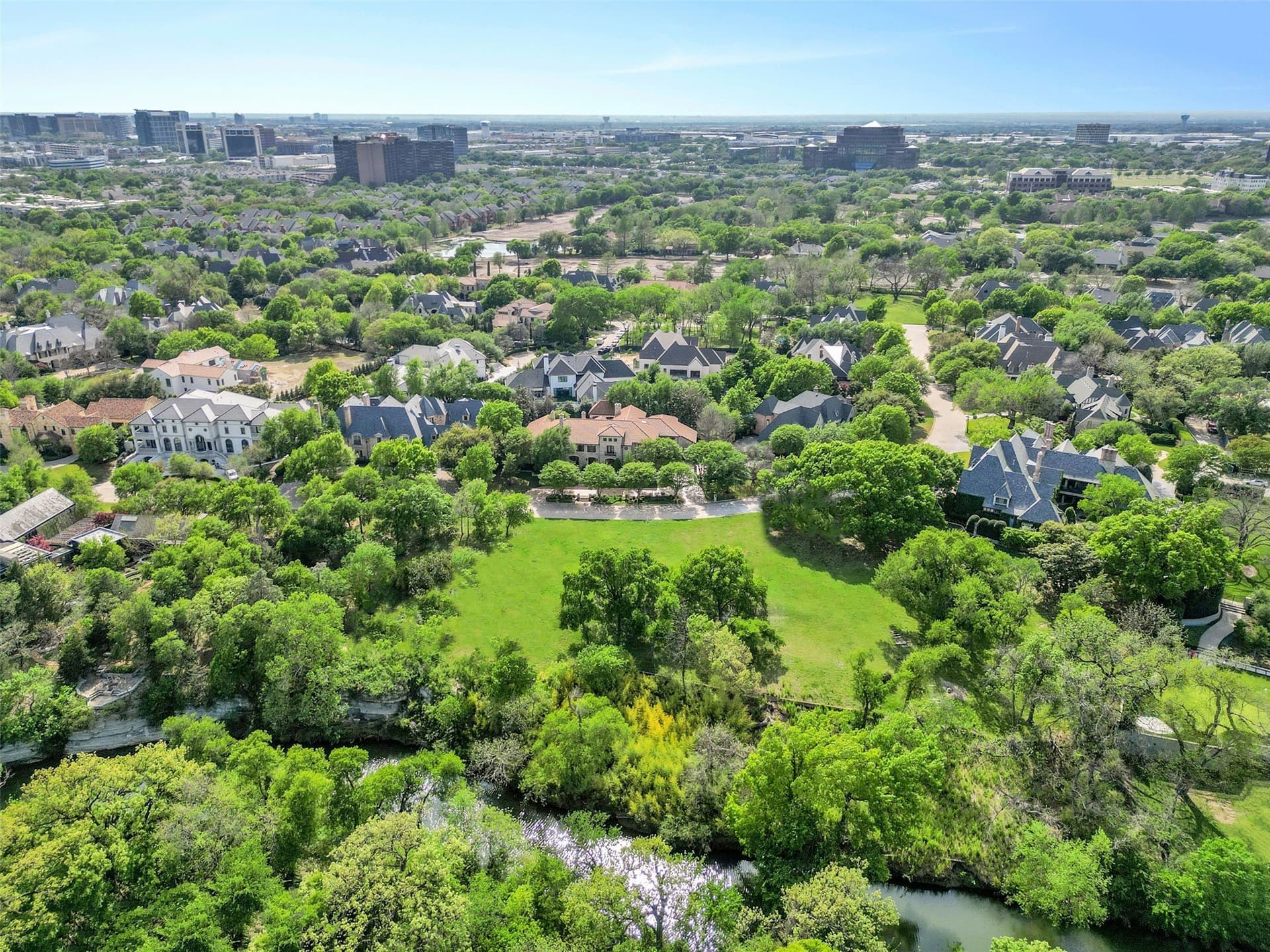 1.1 acres in Dallas County