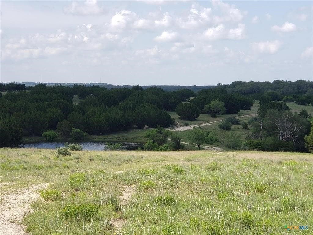 2,819.4 acres in Lampasas County