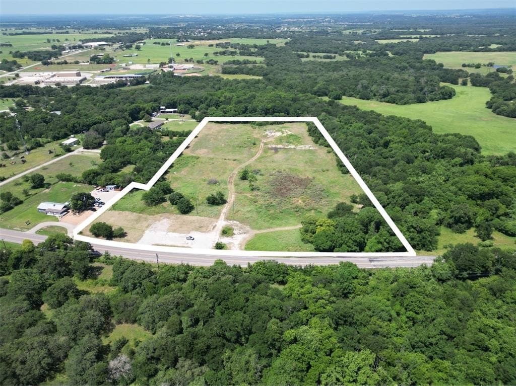 11 acres in Parker County