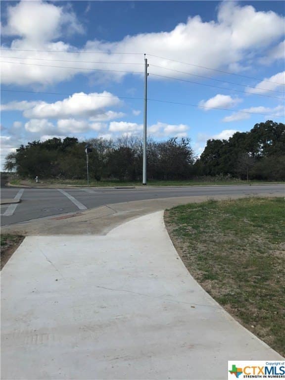 4.12 acres in Hays County