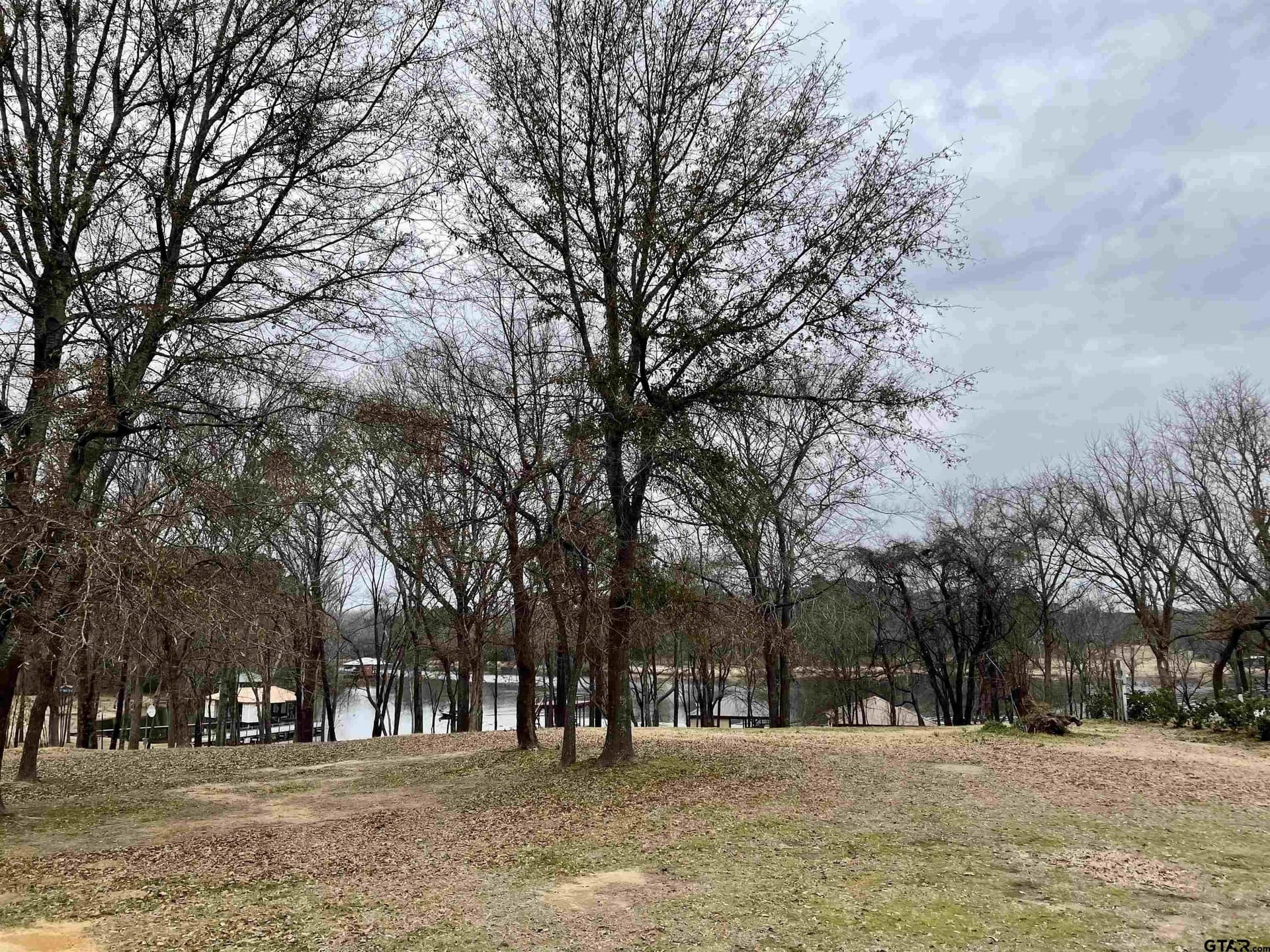 0.59 acres in Henderson County